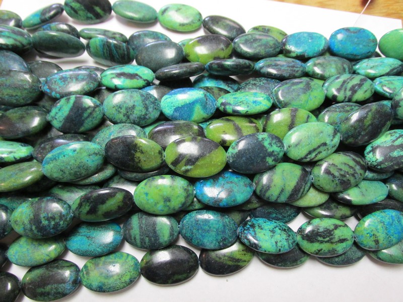 (image for) Turquoise, green, black oval beads #GG1404-14